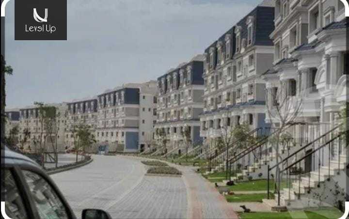 https://aqarmap.com.eg/ar/listing/5302349-for-sale-cairo-new-cairo-compounds-mountain-view-hyde-park