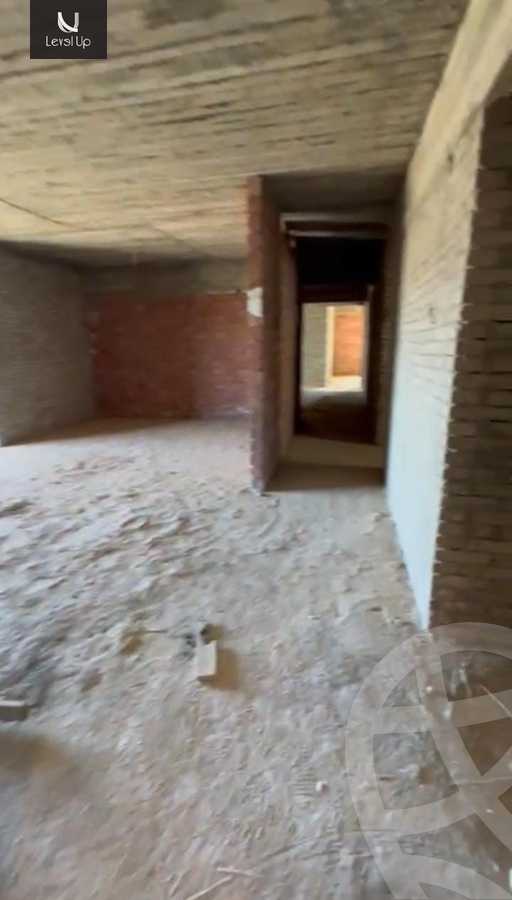 https://aqarmap.com.eg/en/listing/5305158-for-sale-cairo-new-cairo-compounds-blm-hylz-nyw-kyrw