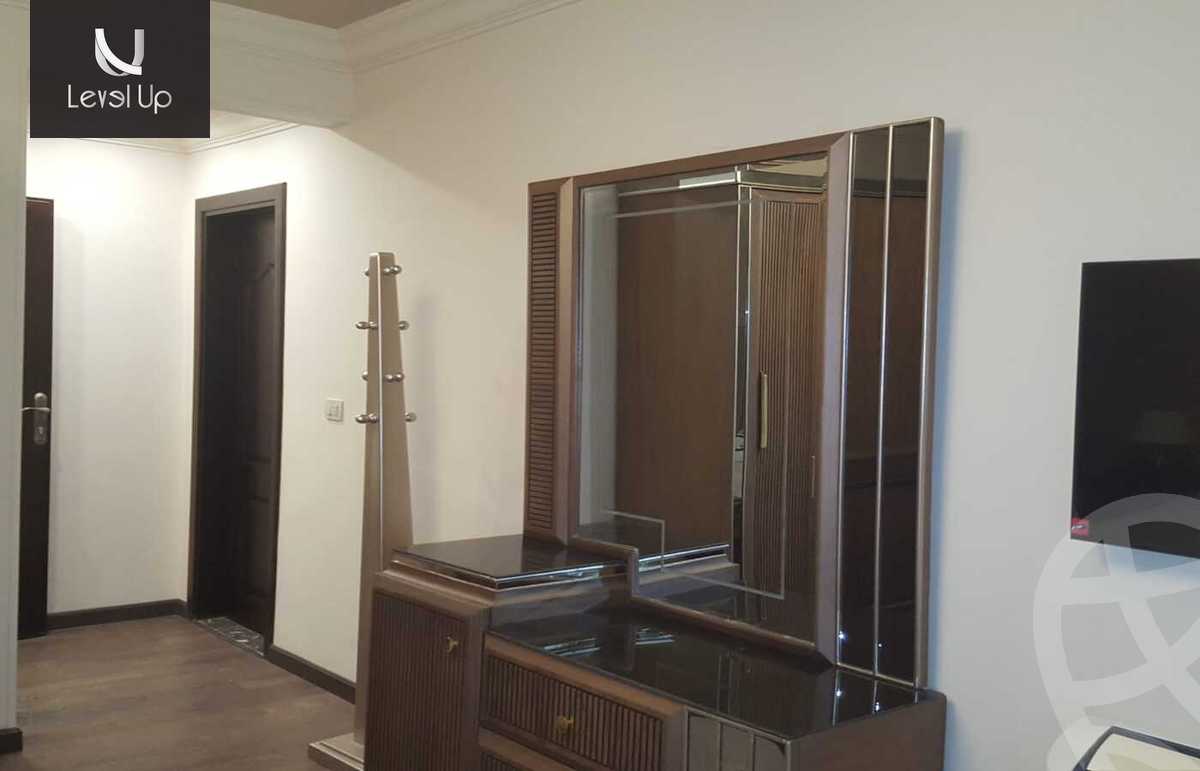 https://aqarmap.com.eg/ar/listing/5305931-for-rent-cairo-new-cairo-compounds-mountain-view-hyde-park