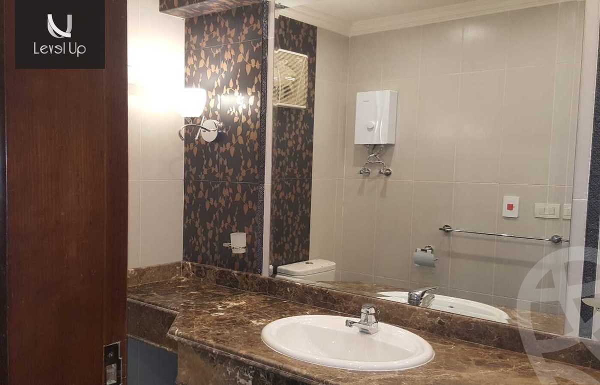 https://aqarmap.com.eg/ar/listing/5305931-for-rent-cairo-new-cairo-compounds-mountain-view-hyde-park