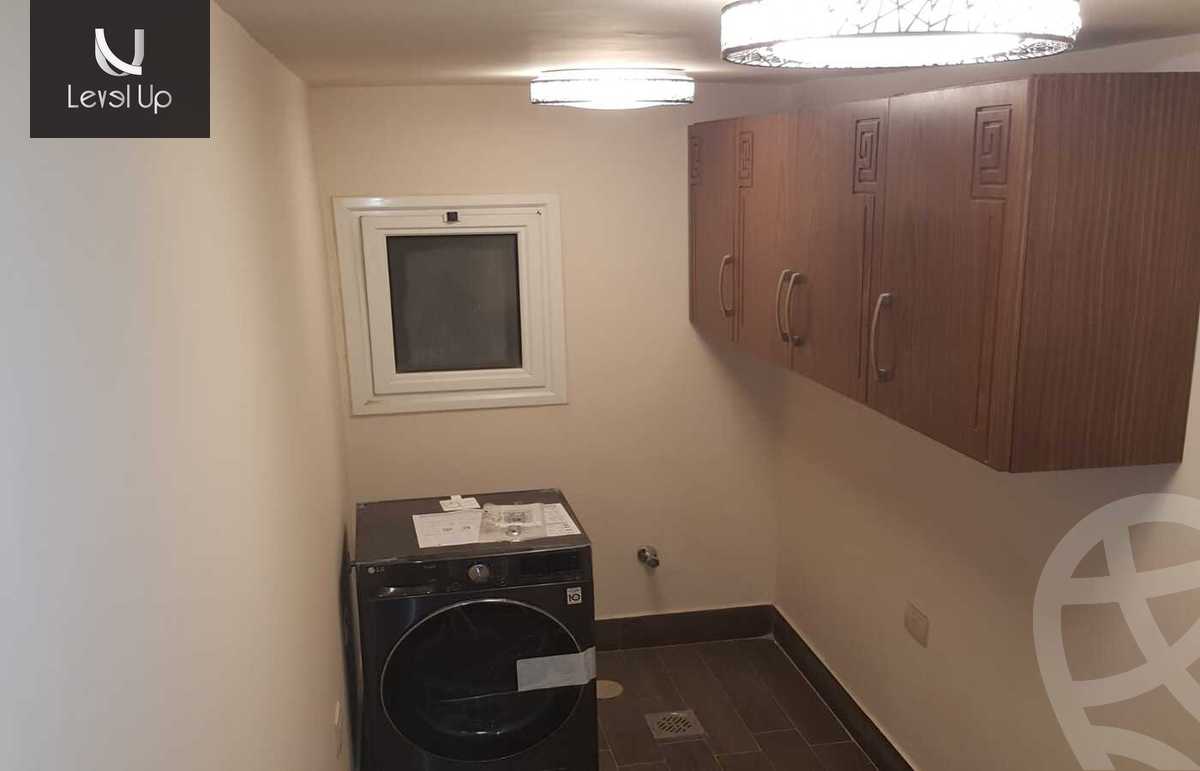 https://aqarmap.com.eg/ar/listing/5305931-for-rent-cairo-new-cairo-compounds-mountain-view-hyde-park