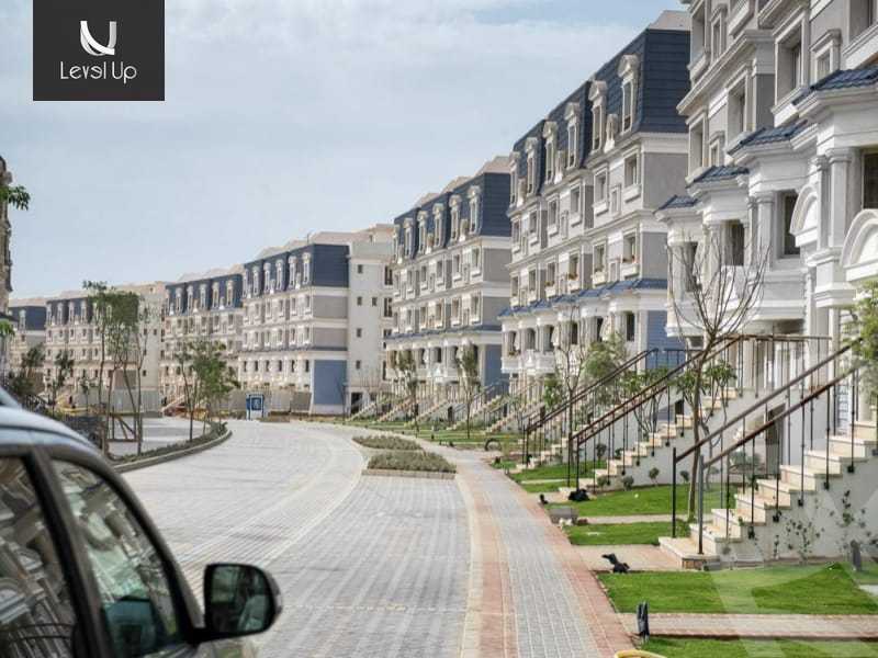 https://aqarmap.com.eg/ar/listing/5308811-for-sale-cairo-new-cairo-compounds-mountain-view-hyde-park