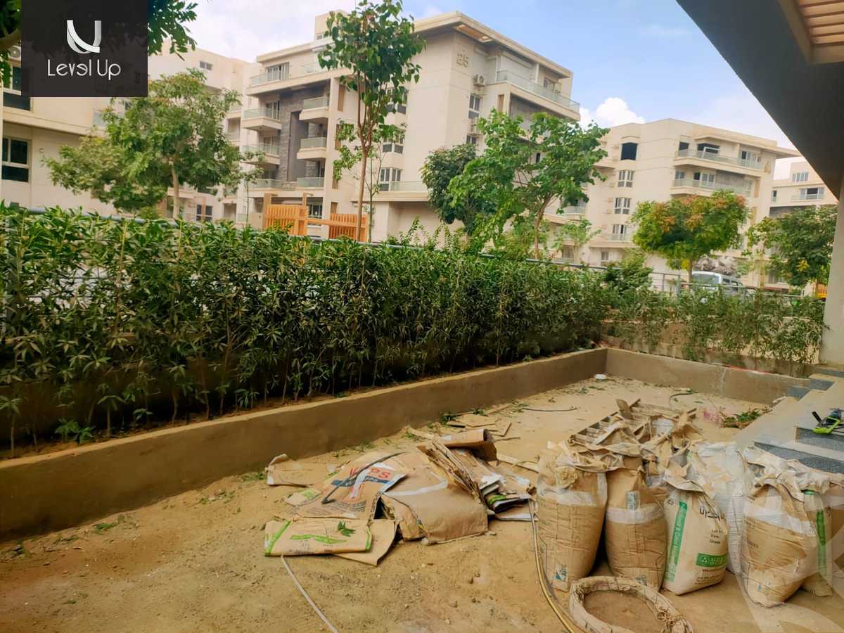 https://aqarmap.com.eg/ar/listing/5310488-for-sale-cairo-new-cairo-compounds-mwntn-fyw-y-syty-club-park-mountain-view-icity