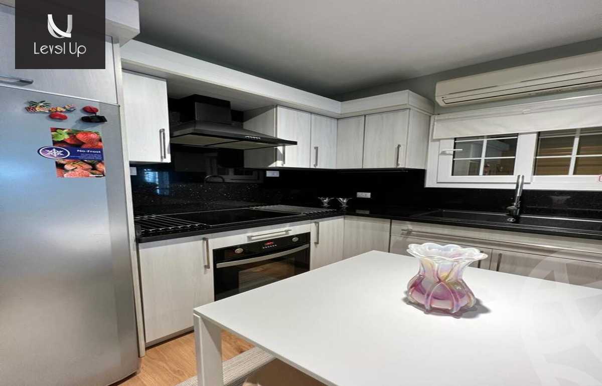 https://aqarmap.com.eg/ar/listing/5326083-for-sale-cairo-new-cairo-compounds-mountain-view-hyde-park