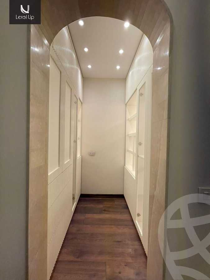 https://aqarmap.com.eg/ar/listing/5328384-for-sale-cairo-new-cairo-compounds-byljyw