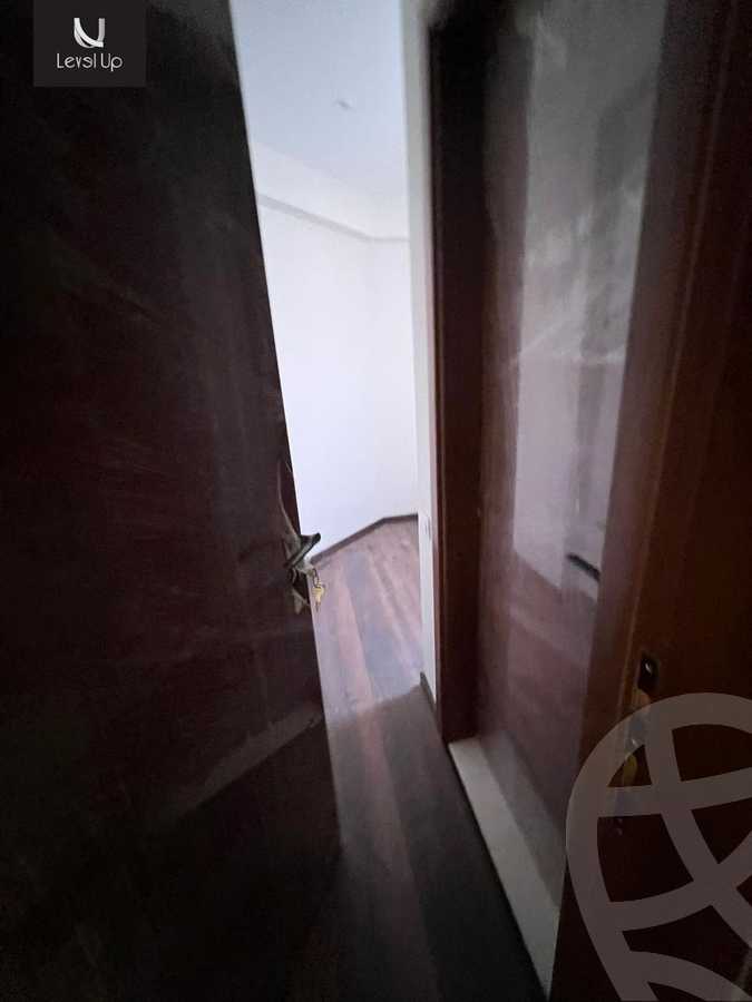 https://aqarmap.com.eg/ar/listing/5328384-for-sale-cairo-new-cairo-compounds-byljyw