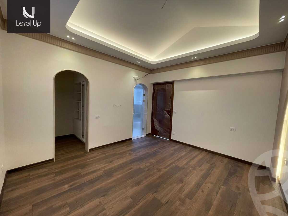 https://aqarmap.com.eg/ar/listing/5328384-for-sale-cairo-new-cairo-compounds-byljyw