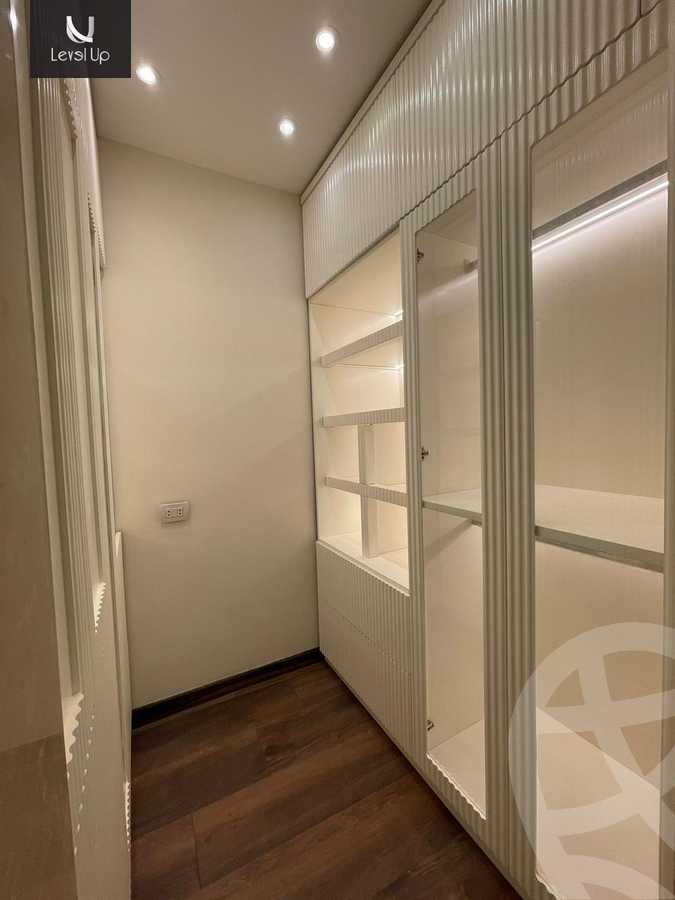 https://aqarmap.com.eg/ar/listing/5328384-for-sale-cairo-new-cairo-compounds-byljyw