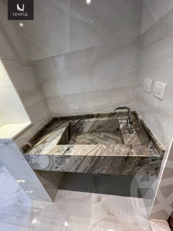 https://aqarmap.com.eg/ar/listing/5328384-for-sale-cairo-new-cairo-compounds-byljyw