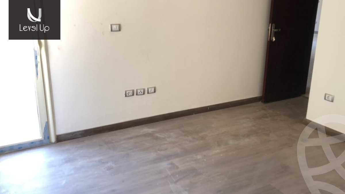 https://aqarmap.com.eg/ar/listing/5328704-for-sale-cairo-new-cairo-compounds-jyd