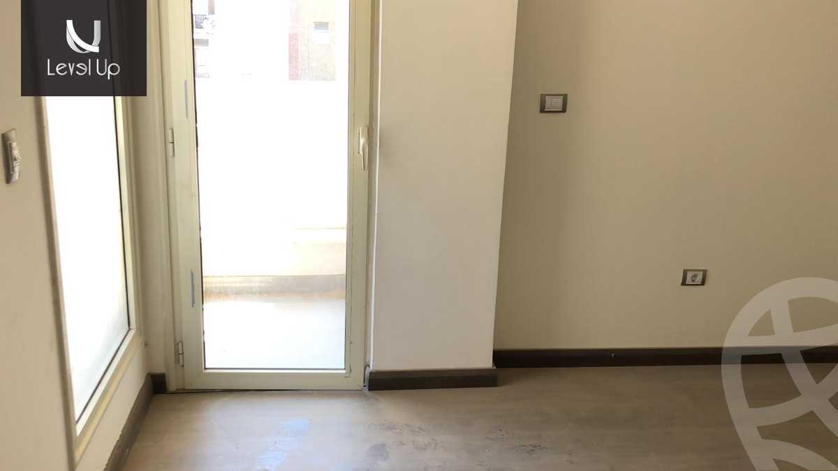 https://aqarmap.com.eg/ar/listing/5328704-for-sale-cairo-new-cairo-compounds-jyd