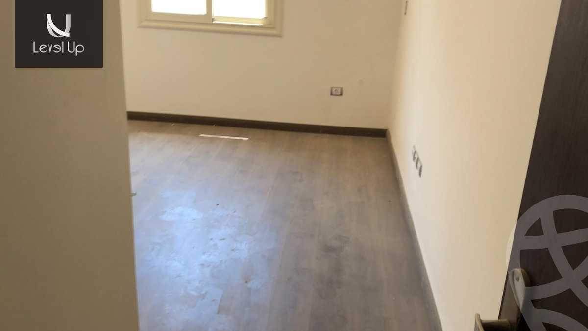 https://aqarmap.com.eg/ar/listing/5328704-for-sale-cairo-new-cairo-compounds-jyd