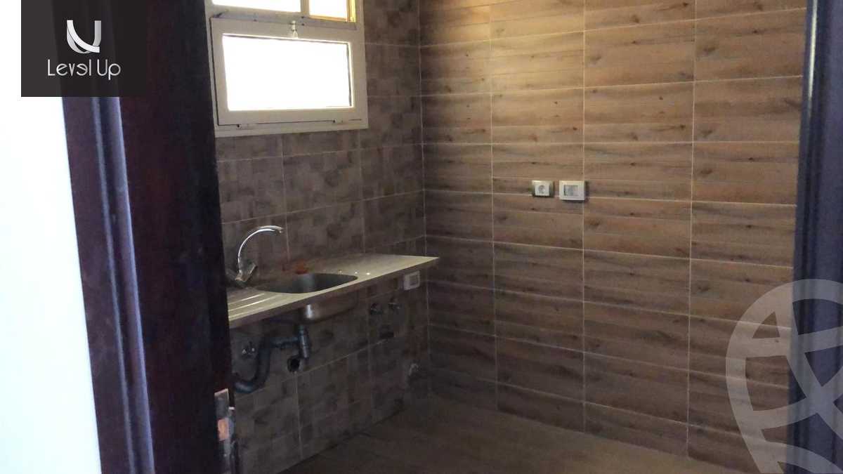 https://aqarmap.com.eg/ar/listing/5328704-for-sale-cairo-new-cairo-compounds-jyd