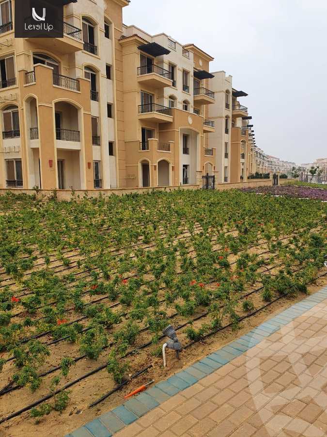 https://aqarmap.com.eg/ar/listing/5329818-for-sale-cairo-new-cairo-compounds-stwn-ryzydns-by-ar-y-llttwyr