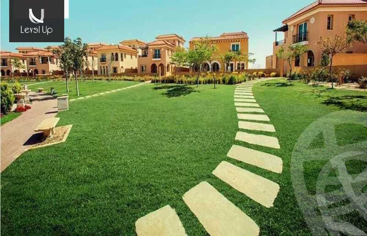 https://aqarmap.com.eg/ar/listing/5388818-for-sale-cairo-new-cairo-compounds-hyde-park-centre-ville-hyde-park