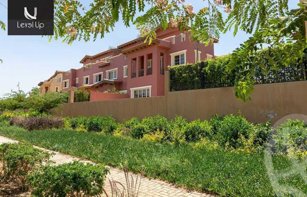 https://aqarmap.com.eg/ar/listing/5388818-for-sale-cairo-new-cairo-compounds-hyde-park-centre-ville-hyde-park