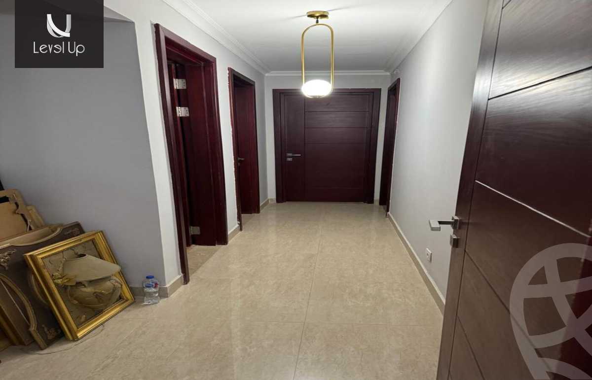 https://aqarmap.com.eg/ar/listing/5389153-for-sale-cairo-new-cairo-compounds-hyde-park-hydeout-hyde-park