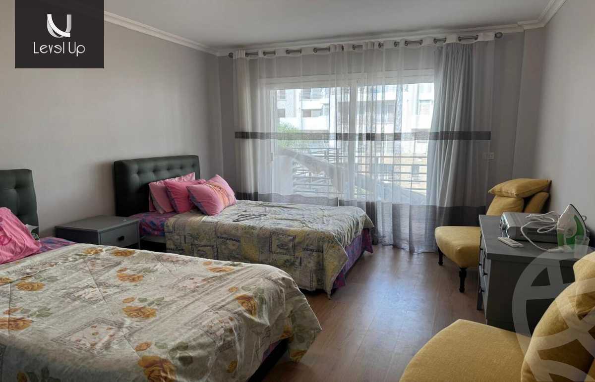 https://aqarmap.com.eg/ar/listing/5389153-for-sale-cairo-new-cairo-compounds-hyde-park-hydeout-hyde-park