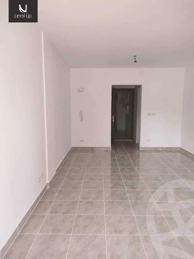 https://aqarmap.com.eg/en/listing/5455103-for-sale-cairo-new-cairo-lrhb-city-phase-5-talaat-mostafa-st