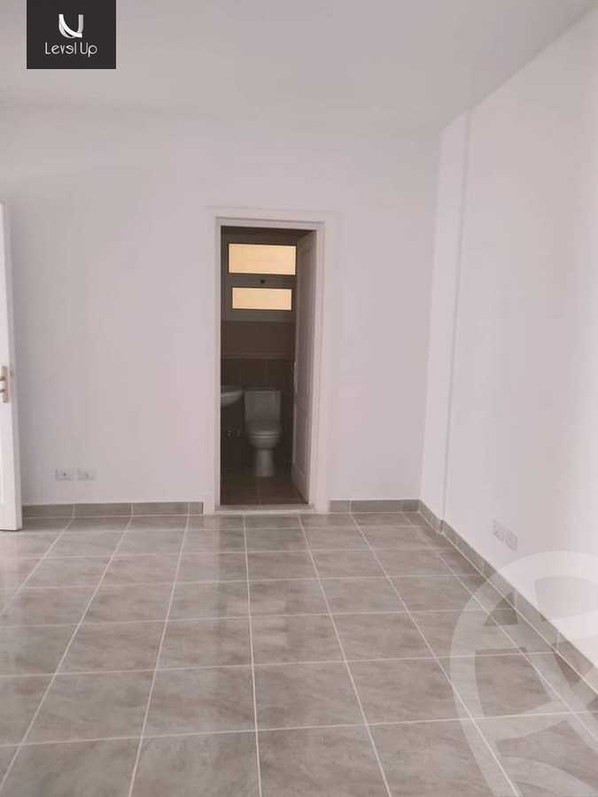 https://aqarmap.com.eg/en/listing/5455103-for-sale-cairo-new-cairo-lrhb-city-phase-5-talaat-mostafa-st