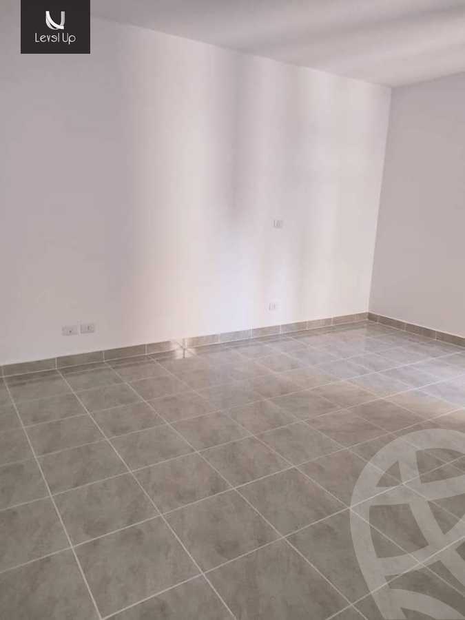 https://aqarmap.com.eg/en/listing/5455103-for-sale-cairo-new-cairo-lrhb-city-phase-5-talaat-mostafa-st