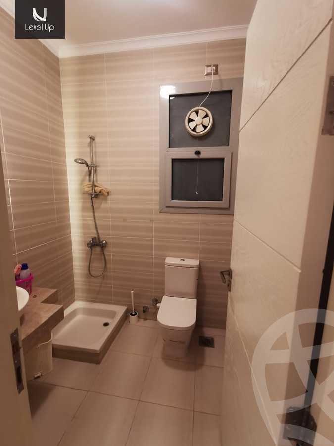 https://aqarmap.com.eg/en/listing/5462399-for-sale-cairo-new-cairo-compounds-kmbwnd-fyldj-jyt-blm-hylz