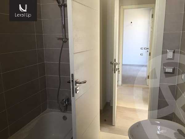 https://aqarmap.com.eg/ar/listing/5506263-for-sale-cairo-new-cairo-compounds-kmbwnd-fyldj-jyt-blm-hylz