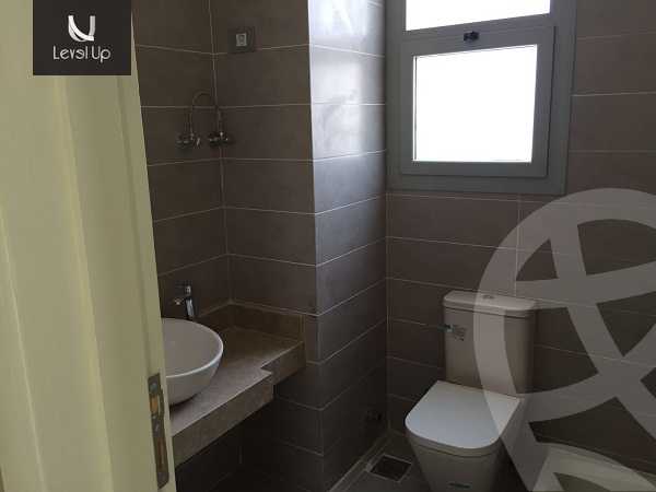 https://aqarmap.com.eg/ar/listing/5506263-for-sale-cairo-new-cairo-compounds-kmbwnd-fyldj-jyt-blm-hylz
