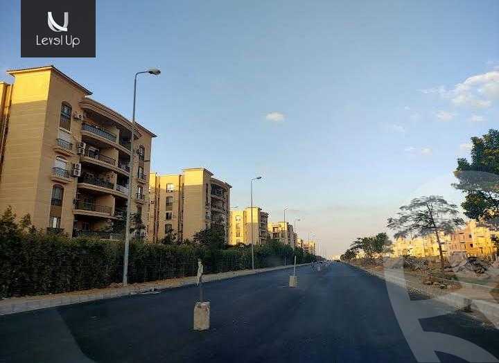 https://aqarmap.com.eg/en/listing/5533121-for-sale-cairo-new-cairo-lrhb-city-mtdd-lrhb-phase-9