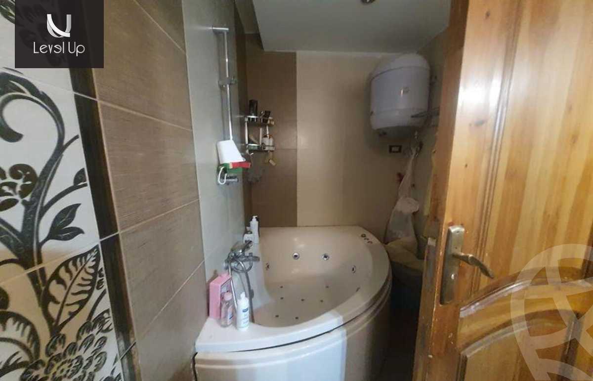 https://aqarmap.com.eg/en/listing/5535947-for-sale-cairo-new-cairo-el-banafsg-el-banafsag-omarat-qt-342