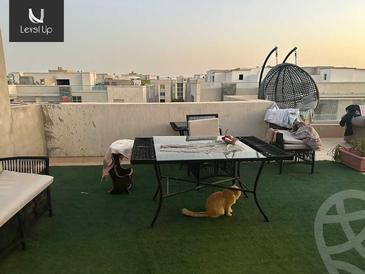 https://aqarmap.com.eg/ar/listing/5575414-for-sale-cairo-new-cairo-compounds-galleria-moon-valley