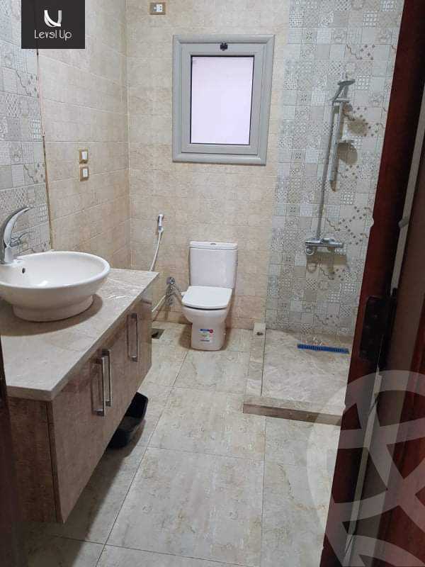 https://aqarmap.com.eg/ar/listing/5575414-for-sale-cairo-new-cairo-compounds-galleria-moon-valley