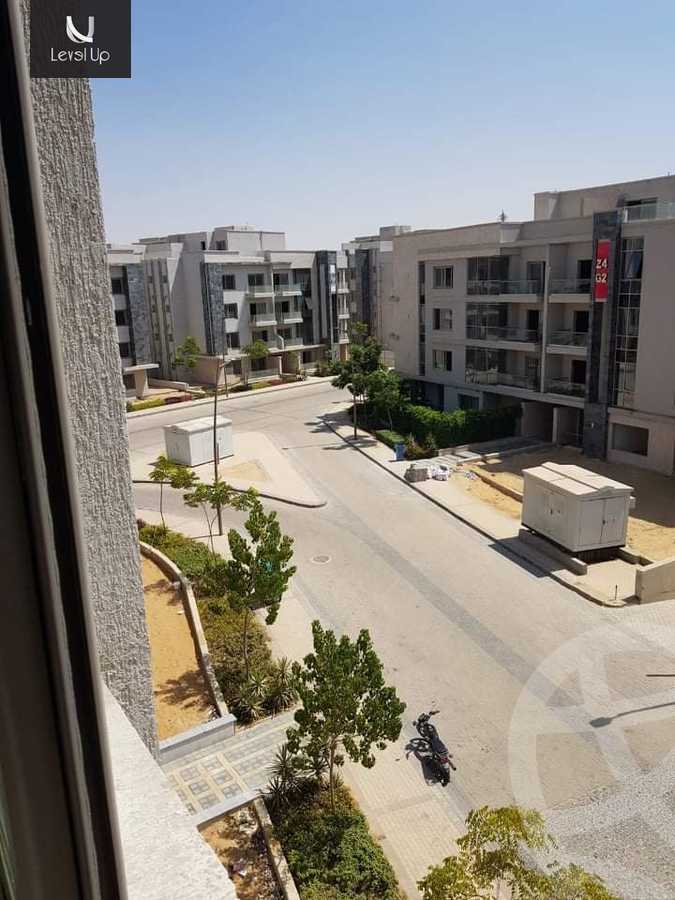 https://aqarmap.com.eg/ar/listing/5575414-for-sale-cairo-new-cairo-compounds-galleria-moon-valley