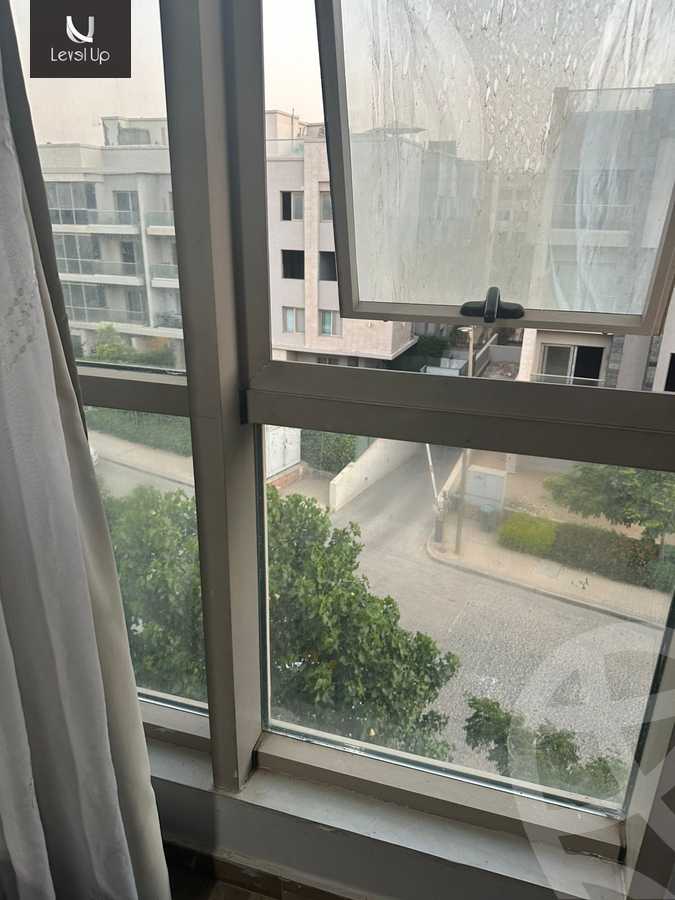 https://aqarmap.com.eg/ar/listing/5575414-for-sale-cairo-new-cairo-compounds-galleria-moon-valley