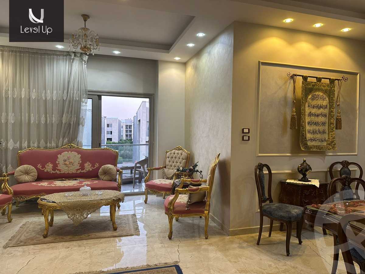 https://aqarmap.com.eg/ar/listing/5575414-for-sale-cairo-new-cairo-compounds-galleria-moon-valley