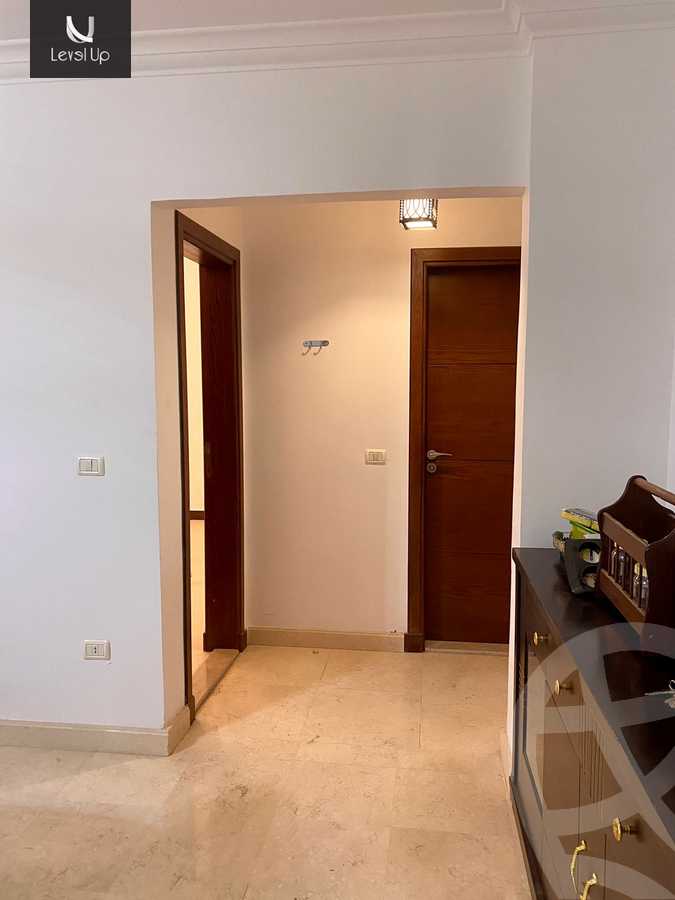 https://aqarmap.com.eg/en/listing/5596404-for-sale-cairo-new-cairo-compounds-el-ashrafia
