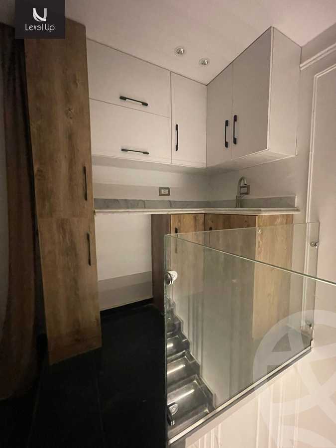 https://aqarmap.com.eg/en/listing/5685650-for-sale-cairo-new-cairo-compounds-mountain-view-hyde-park