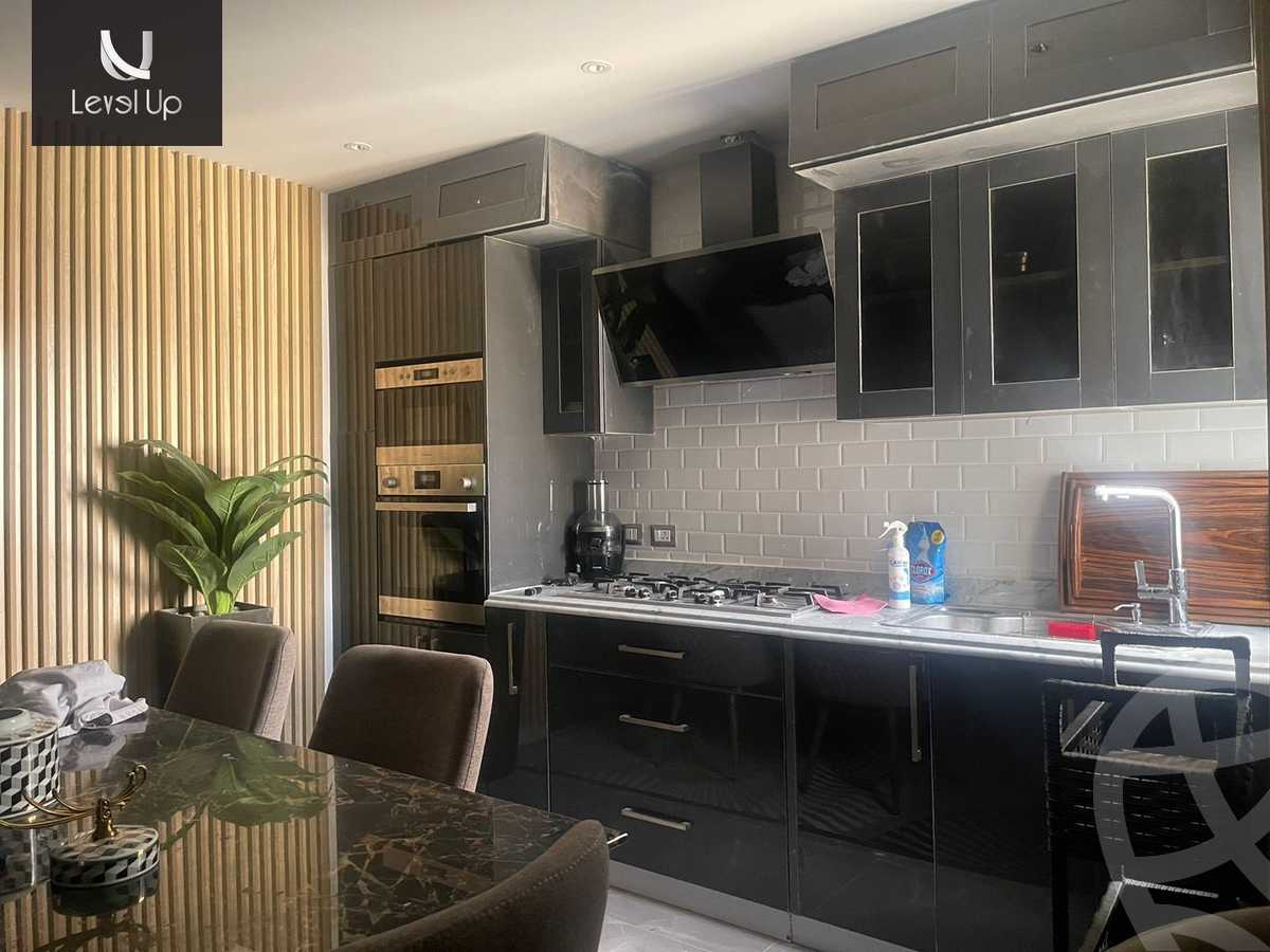 https://aqarmap.com.eg/en/listing/5685650-for-sale-cairo-new-cairo-compounds-mountain-view-hyde-park
