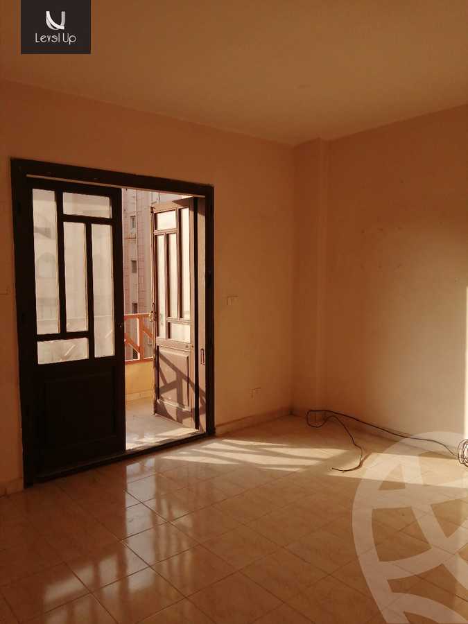 https://aqarmap.com.eg/ar/listing/5685793-for-sale-cairo-new-cairo-lrhb-city-phase-2-shr-tl-t-mstfy