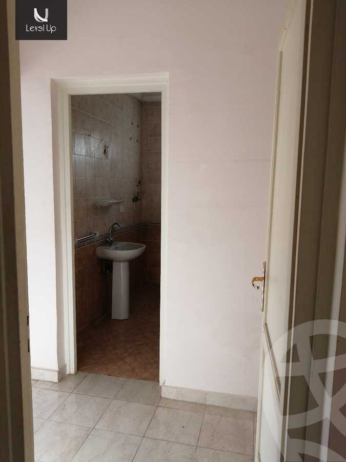 https://aqarmap.com.eg/ar/listing/5685793-for-sale-cairo-new-cairo-lrhb-city-phase-2-shr-tl-t-mstfy