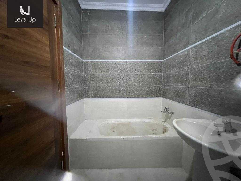 https://aqarmap.com.eg/en/listing/5762359-for-sale-cairo-new-cairo-compounds-brwmynd-ryzydns-wdy-djl-llttwyr