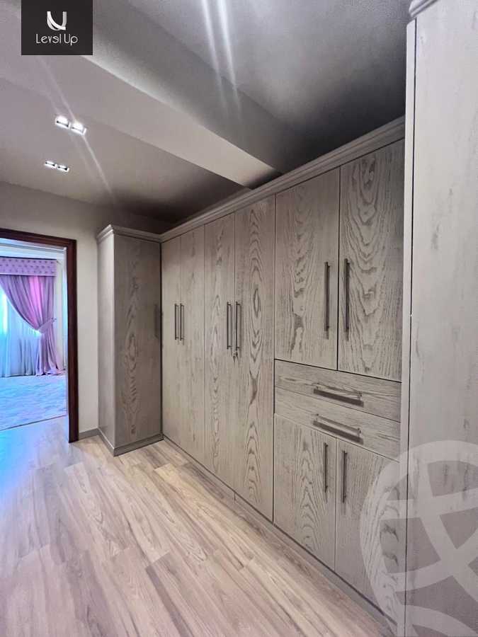 https://aqarmap.com.eg/en/listing/5885761-for-rent-cairo-new-cairo-compounds-mountain-view-hyde-park