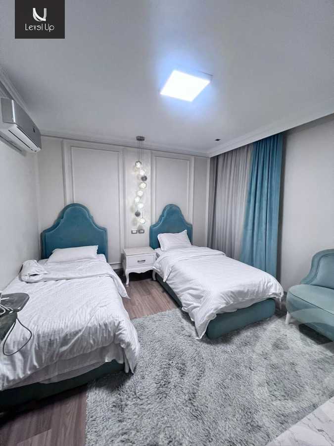 https://aqarmap.com.eg/en/listing/5885761-for-rent-cairo-new-cairo-compounds-mountain-view-hyde-park