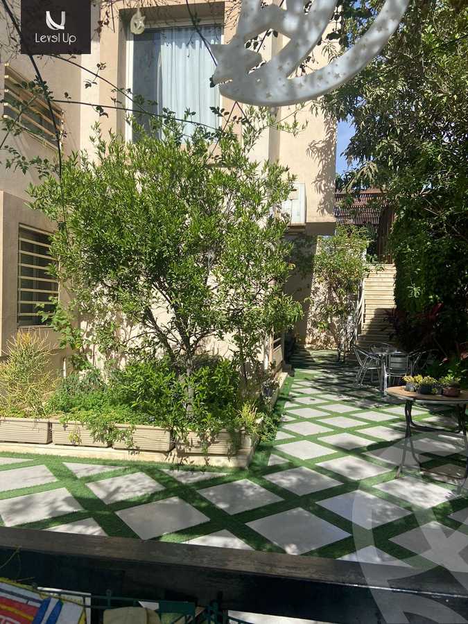 https://aqarmap.com.eg/en/listing/5924525-for-sale-cairo-new-cairo-compounds-lakeview-residence
