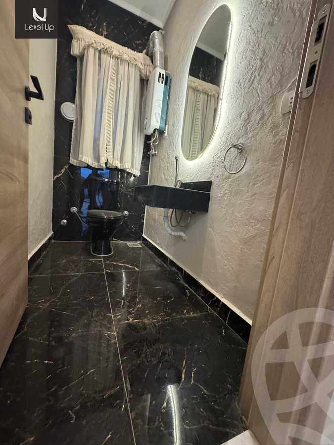 https://aqarmap.com.eg/en/listing/5931553-for-rent-cairo-new-cairo-compounds-lakeview-residence