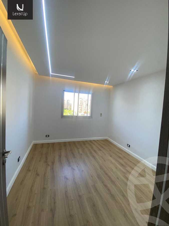 https://aqarmap.com.eg/ar/listing/5953596-for-sale-cairo-new-cairo-madinaty-sixth-zone-buildings-ragab-sons