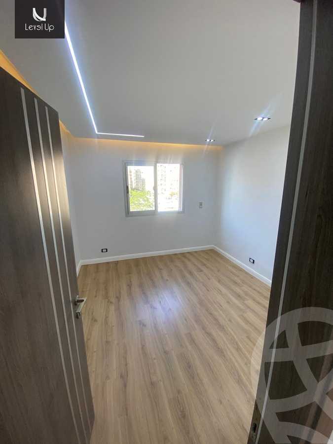 https://aqarmap.com.eg/ar/listing/5953596-for-sale-cairo-new-cairo-madinaty-sixth-zone-buildings-ragab-sons