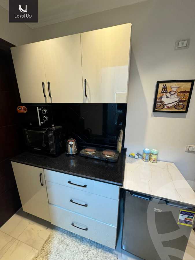 https://aqarmap.com.eg/ar/listing/5970183-for-rent-cairo-new-cairo-compounds-stwn-ryzydns-by-ar-y-llttwyr