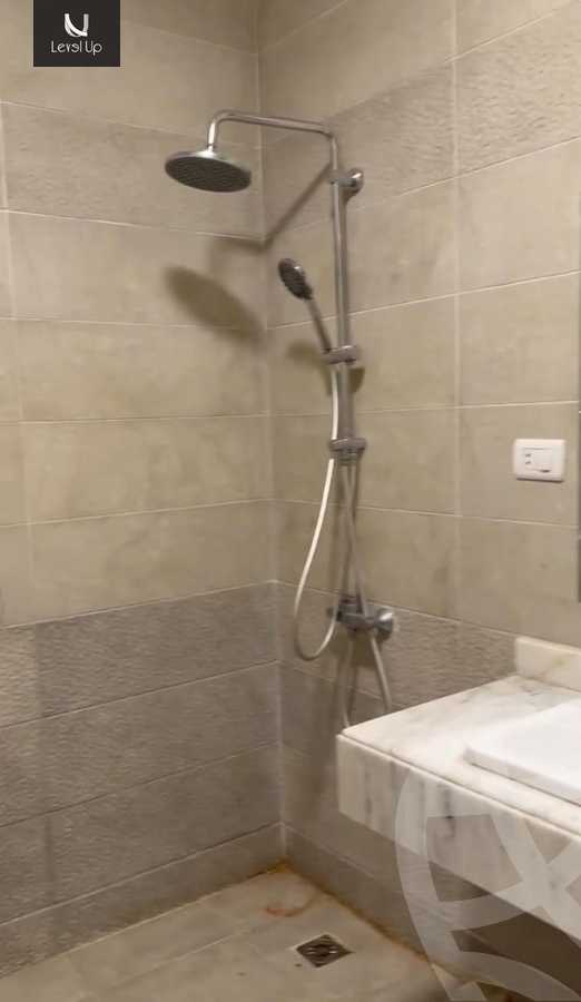 https://aqarmap.com.eg/ar/listing/5982422-for-rent-cairo-new-cairo-compounds-stwn-ryzydns-by-ar-y-llttwyr