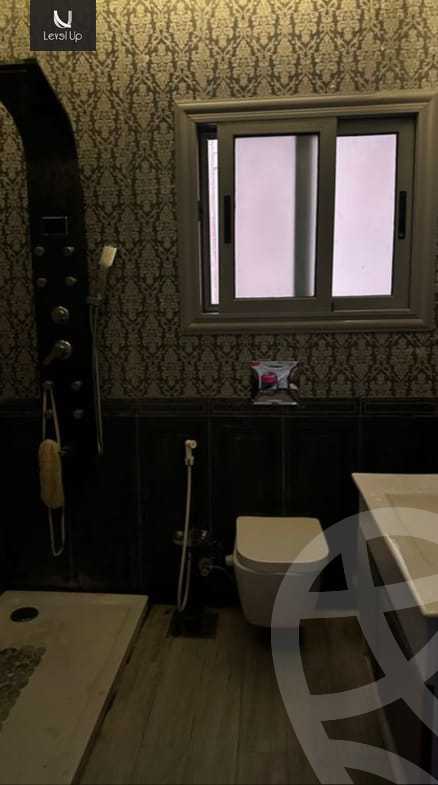 https://aqarmap.com.eg/ar/listing/5982427-for-rent-cairo-new-cairo-compounds-mountain-view-hyde-park